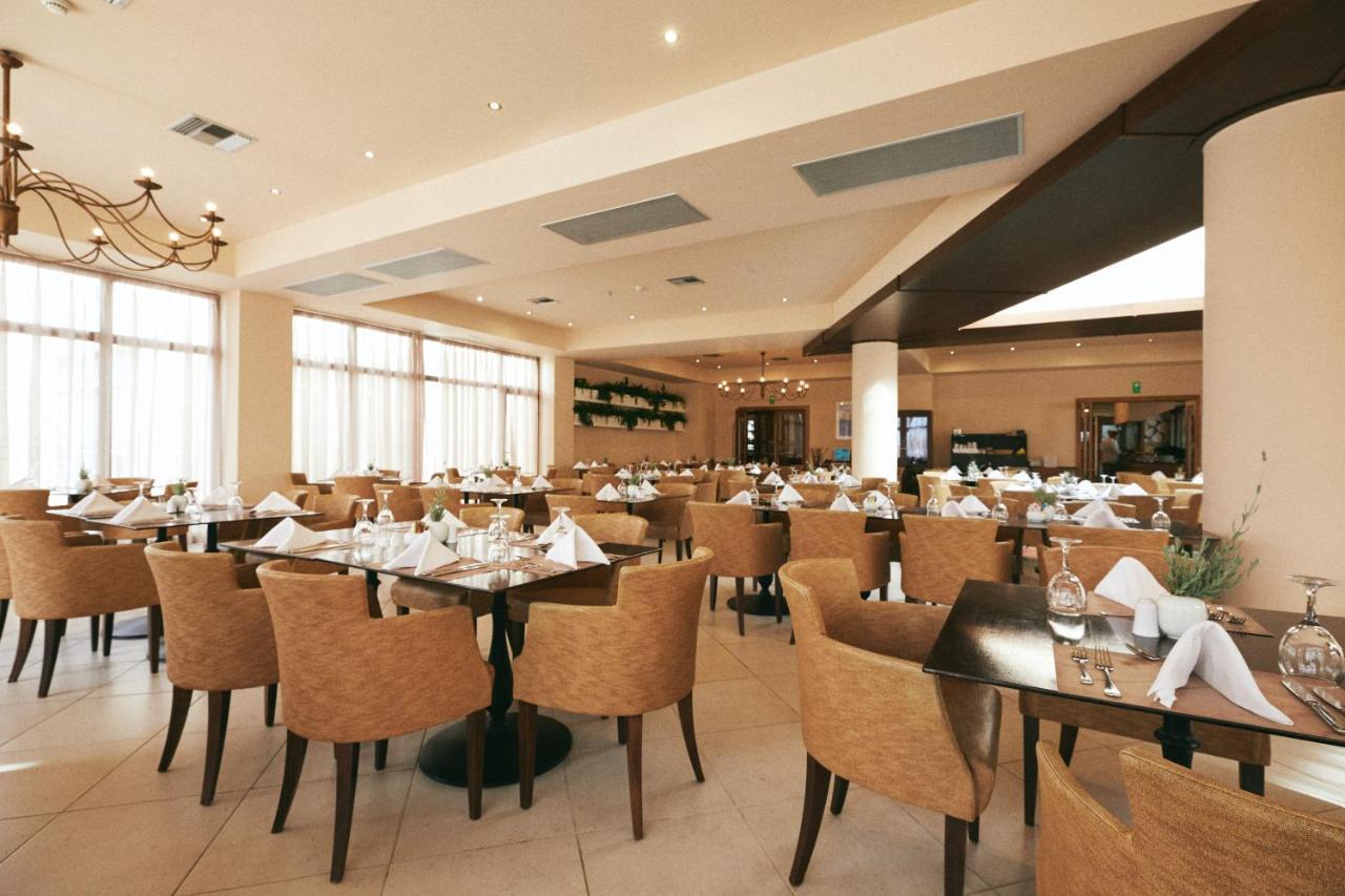 Giannoulis - Cavo Spada Luxury Sports & Leisure Resort & Spa 콜림바리 외부 사진