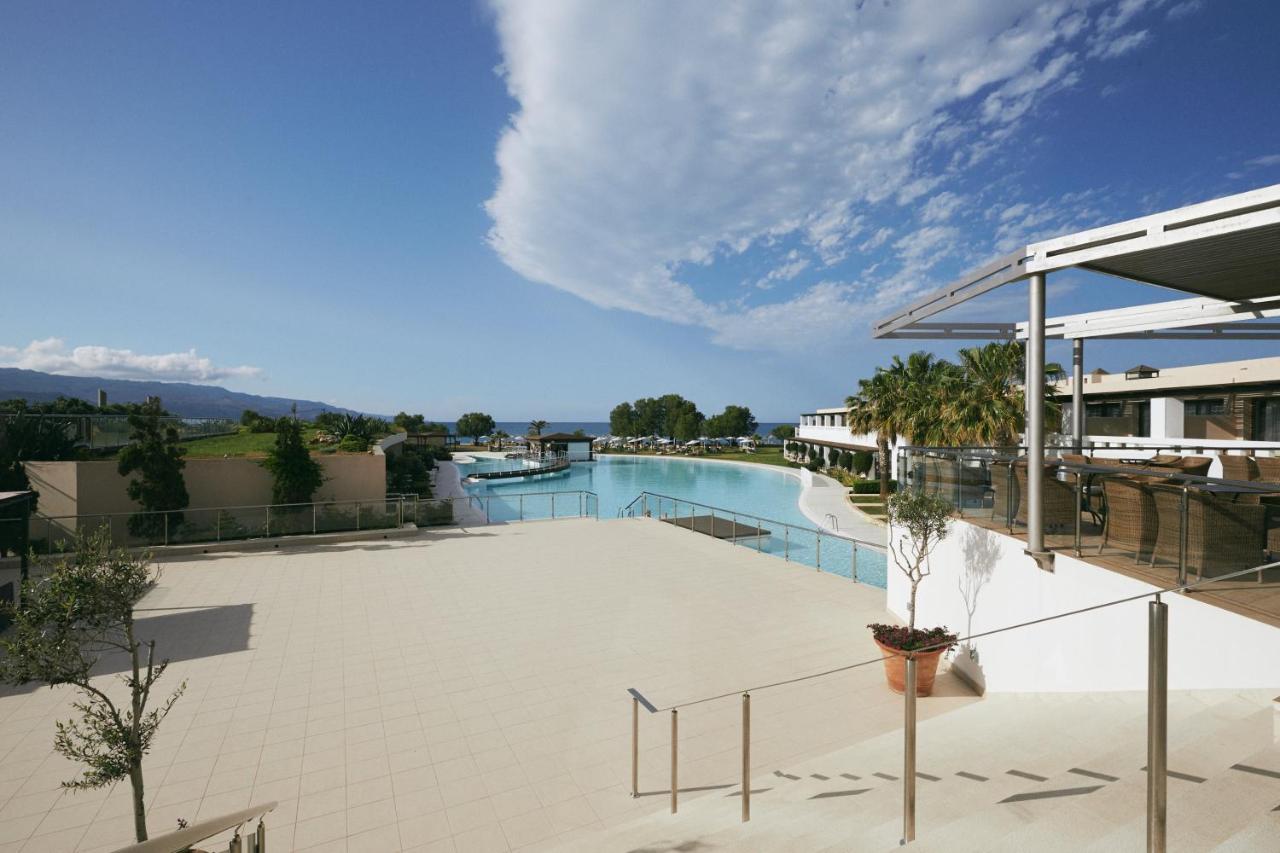 Giannoulis - Cavo Spada Luxury Sports & Leisure Resort & Spa 콜림바리 외부 사진